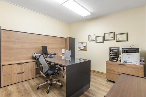 16514  100 Ave, Edmonton, AB 