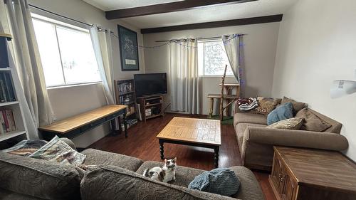 5019  51 Ave, Vilna, AB 