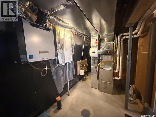 1061 Kolynchuk Crescent, Saskatoon, SK - Indoor Photo Showing Basement