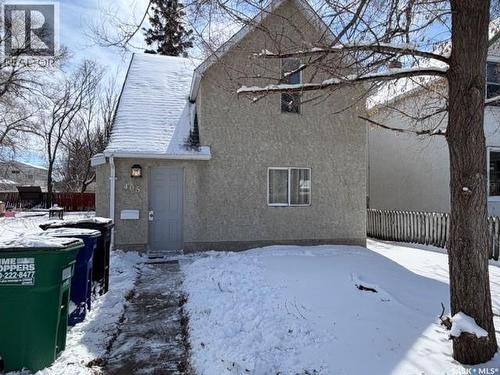 405 18th STREET W  Saskatoon, SK S7M 1C7