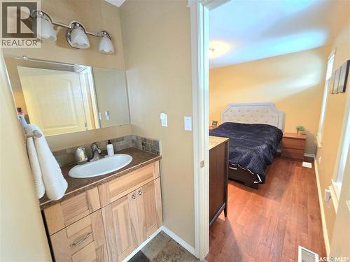 214 5Th Street, Milestone, SK - Indoor Photo Showing Bathroom