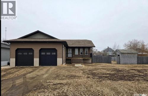 214 5Th Street, Milestone, SK - Outdoor