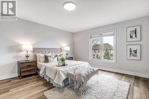 328 Plane Tree Drive, London North (North R), ON - Indoor Photo Showing Bedroom