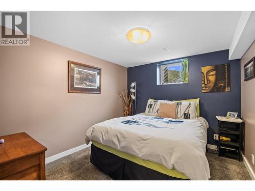 Bedroom 3 - 2015 Valleyview Drive, Kamloops, BC - Indoor Photo Showing Bedroom
