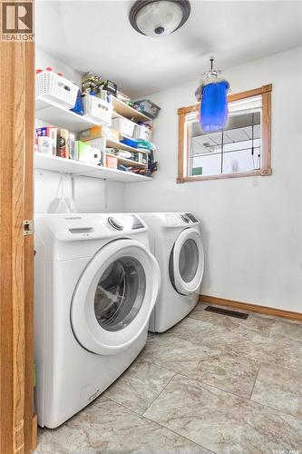 645 Aaron Drive, Prince Albert, SK - Indoor Photo Showing Laundry Room