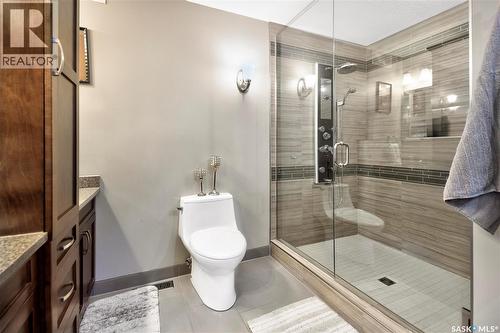 645 Aaron Drive, Prince Albert, SK - Indoor Photo Showing Bathroom