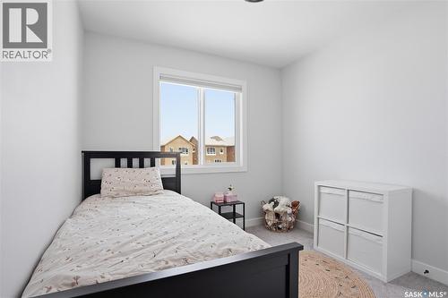 1047 Brighton Gate, Saskatoon, SK - Indoor Photo Showing Bedroom