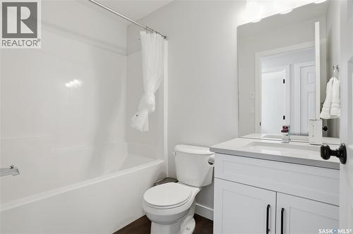 1047 Brighton Gate, Saskatoon, SK - Indoor Photo Showing Bathroom