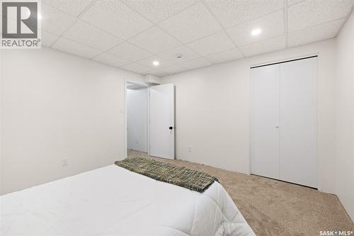 2002 Braun Bay E, Regina, SK - Indoor Photo Showing Bedroom