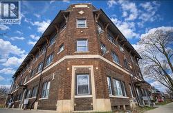 416 Lincoln Unit# 1 Windsor, ON N8Y 2G5