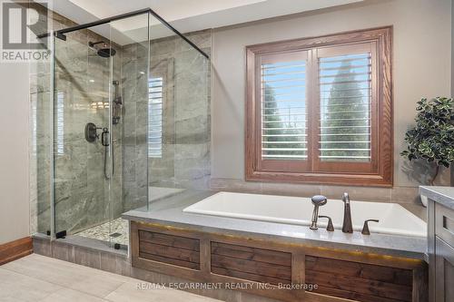 630 Kedleston Way, Mississauga, ON - Indoor Photo Showing Bathroom