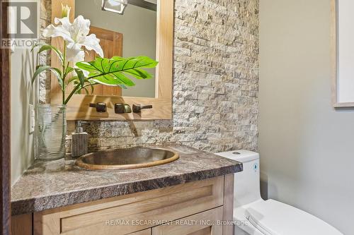 630 Kedleston Way, Mississauga, ON - Indoor Photo Showing Bathroom