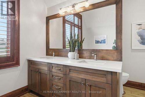630 Kedleston Way, Mississauga, ON - Indoor Photo Showing Bathroom