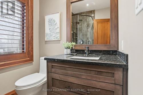 630 Kedleston Way, Mississauga, ON - Indoor Photo Showing Bathroom