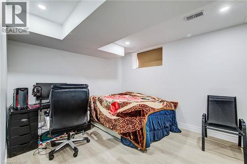 617 Thorndale Drive, Waterloo, ON - Indoor