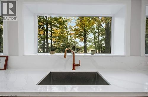 239 Corrie Crescent, Waterloo, ON - Indoor Photo Showing Kitchen