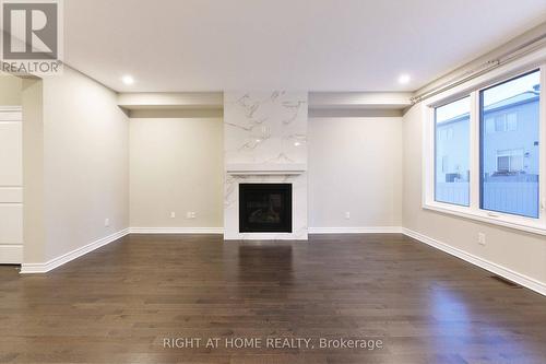 630 Eagle Crest Heights, Ottawa, ON - Indoor With Fireplace