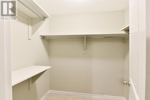 630 Eagle Crest Heights, Ottawa, ON - Indoor With Storage