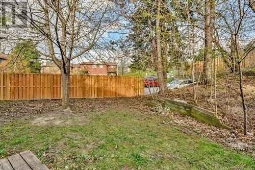38 - 112 Loggers Run, Barrie (Ardagh), ON - Outdoor