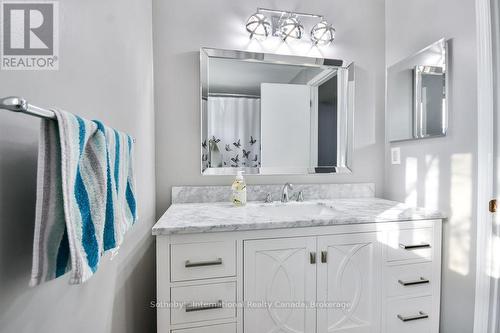 38 - 112 Loggers Run, Barrie (Ardagh), ON - Indoor Photo Showing Bathroom
