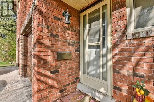 38 - 112 Loggers Run, Barrie (Ardagh), ON - Outdoor With Exterior