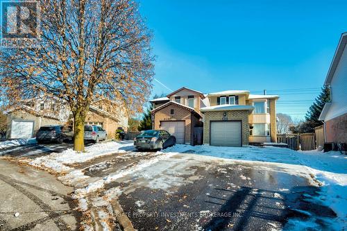 913 DYER COURT , Oshawa, Ontario L1K 1V9 2