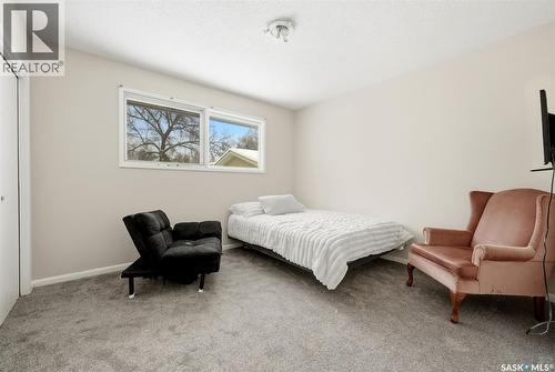 6 Hanley Crescent, Regina, SK - Indoor