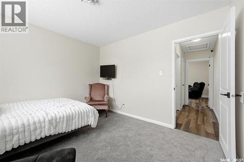 6 Hanley Crescent, Regina, SK - Indoor Photo Showing Bedroom