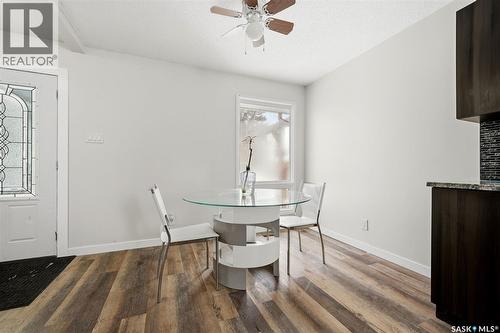 6 Hanley Crescent, Regina, SK - Indoor Photo Showing Dining Room