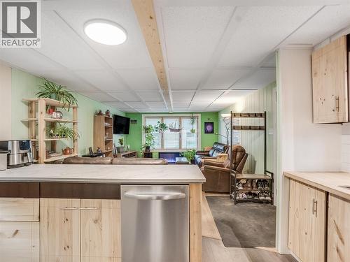 916 Airport Road Unit# 8, Salmo, BC 