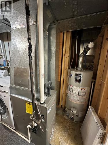 105 5Th Avenue W, Shellbrook, SK - Indoor Photo Showing Basement