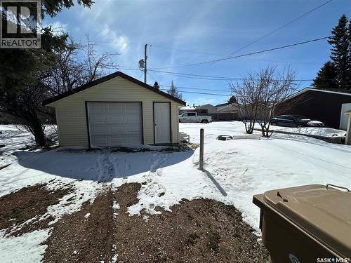 105 5Th Avenue W, Shellbrook, SK - Outdoor