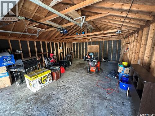 105 5Th Avenue W, Shellbrook, SK - Indoor