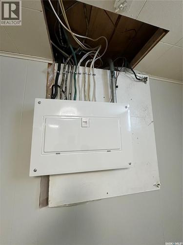 105 5Th Avenue W, Shellbrook, SK - Indoor