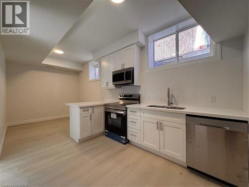 62 GAGE Avenue Unit# 2 , Kitchener, Ontario N2G 2E2 3