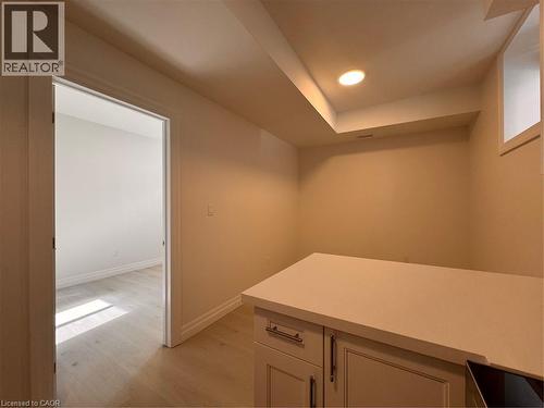 62 GAGE Avenue Unit# 2 , Kitchener, Ontario N2G 2E2 4