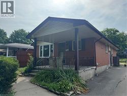 12 ARROWHEAD Place Unit# Lower Kitchener, ON N2P 1C2