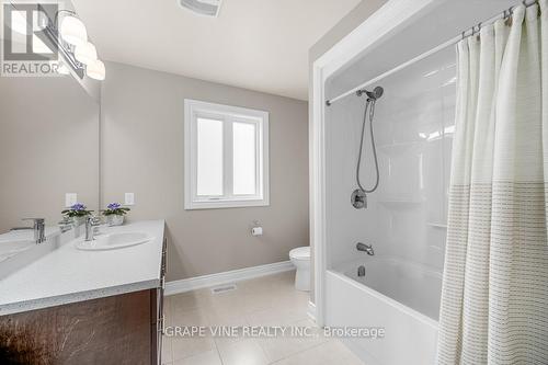 862 Oat Straw Way, Ottawa, ON - Indoor Photo Showing Bathroom