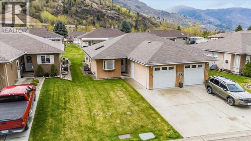 7136 Wright Way, Trail, BC - Outdoor