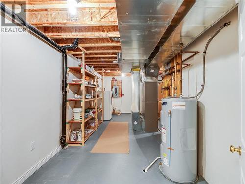 7136 Wright Way, Trail, BC - Indoor Photo Showing Basement