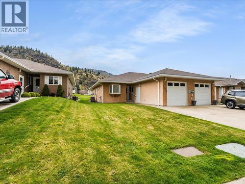 7136 Wright Way, Trail, BC - Outdoor