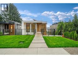 971 ADDERLEY STREET  North Vancouver, BC V7L 1T2