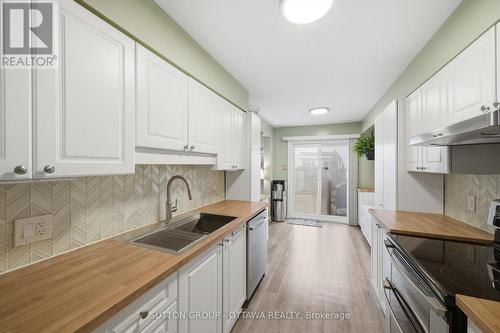 814 Nesting Way, Ottawa, ON - Indoor Photo Showing Kitchen