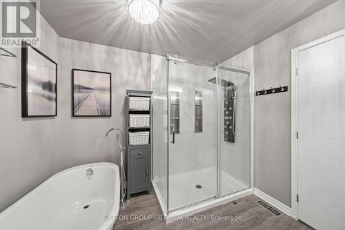 814 Nesting Way, Ottawa, ON - Indoor Photo Showing Bathroom