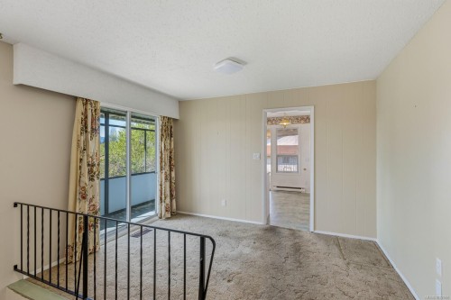 2071 Gull Ave, Comox, BC 