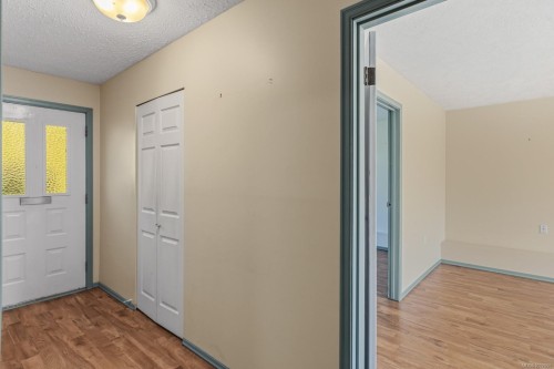 2071 Gull Ave, Comox, BC 