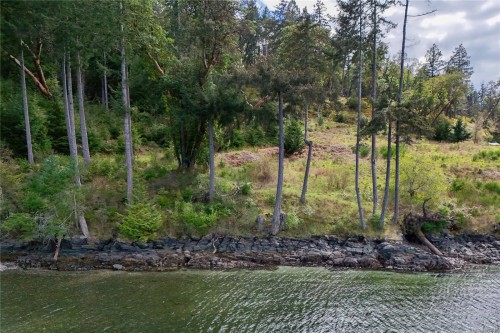 122 Narrows West Rd, Salt Spring, BC 