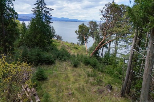 122 Narrows West Rd, Salt Spring, BC 