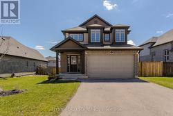 246 WOODWAY TRAIL  Norfolk, ON N3Y 0C7