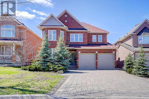 42 HOGABOOM AVENUE  Aurora, ON L4G 0E6